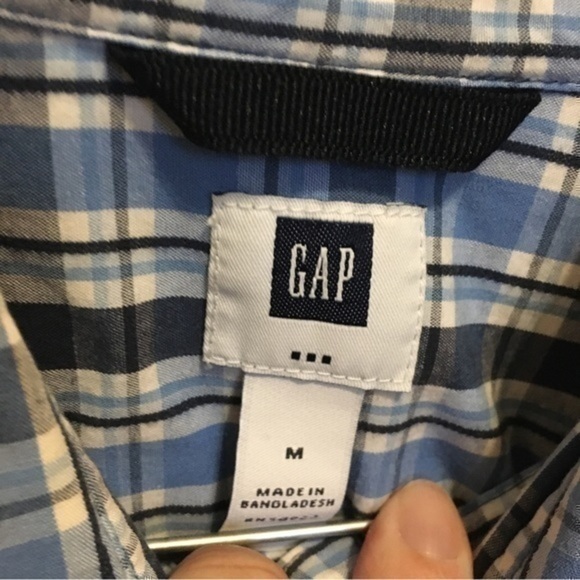 Gap blue plaid button up shirt men’s size medium - Picture 5 of 6